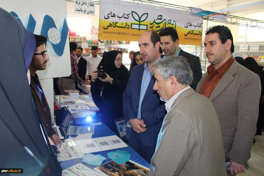 افتتاح نمایشگاه دستاوردهای اساتید،دانشجویان دانشگاه فرهنگیان به مناسبت هفته پژوهش