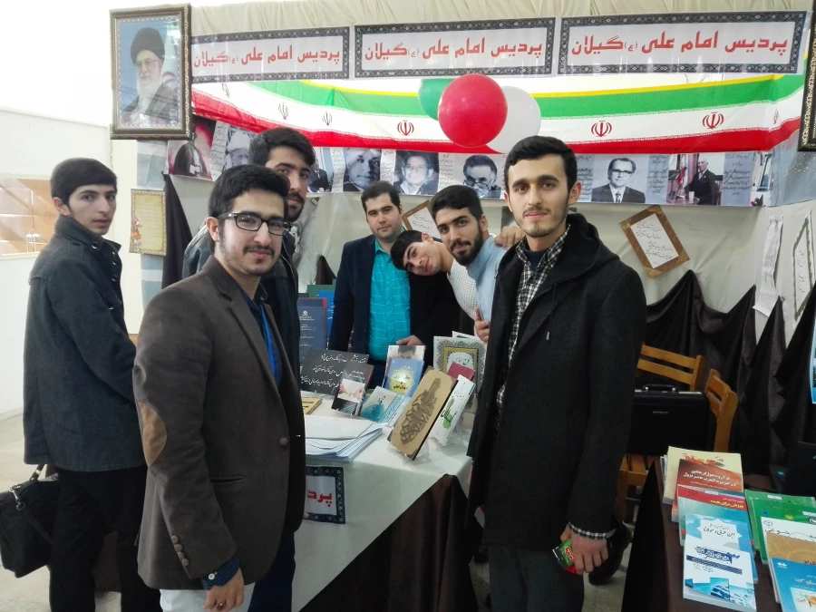 افتتاح نمایشگاه دستاوردهای اساتید،دانشجویان دانشگاه فرهنگیان به مناسبت هفته پژوهش