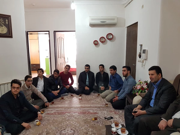 عیادت از اولین جانباز مدافع حرم حضرت زینب (س) جناب آقای سروان  رفعت