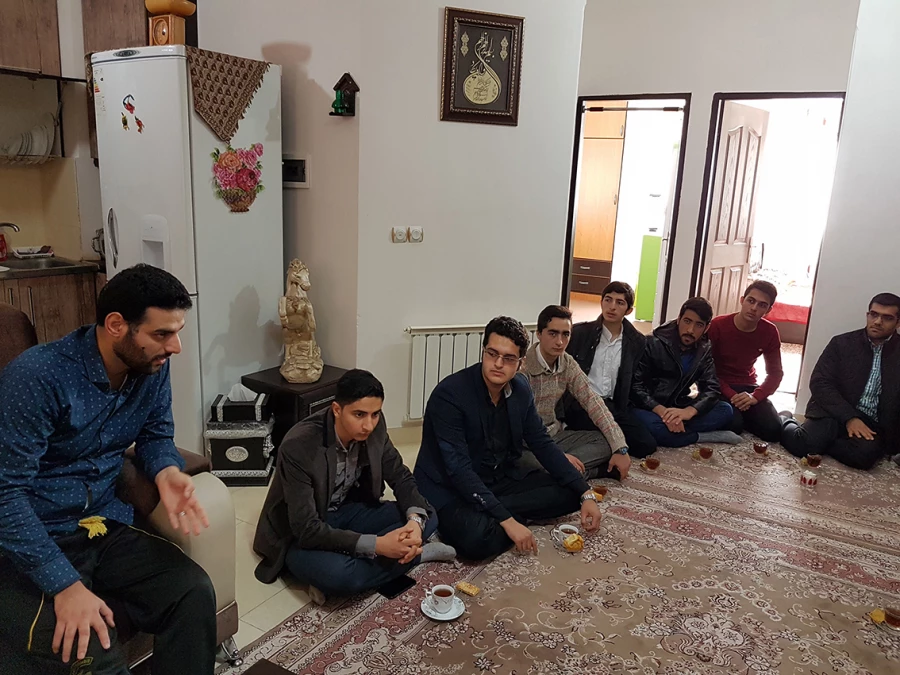 عیادت از اولین جانباز مدافع حرم حضرت زینب (س) جناب آقای سروان  رفعت