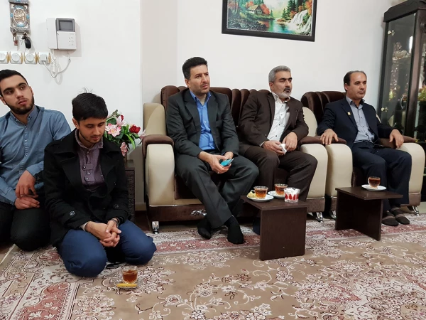 عیادت از اولین جانباز مدافع حرم حضرت زینب (س) جناب آقای سروان  رفعت