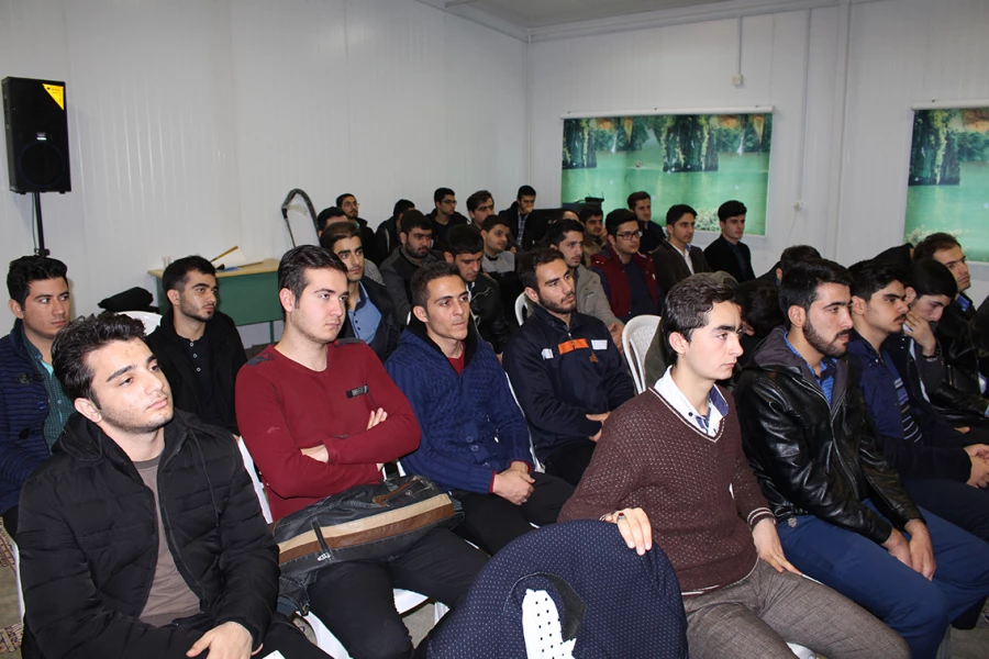 کارگاه آسیب شناسی شبکه های اجتماعی (فضای مجازی) با حضور دکتر سمیعی از اساتید برجسته کشوری