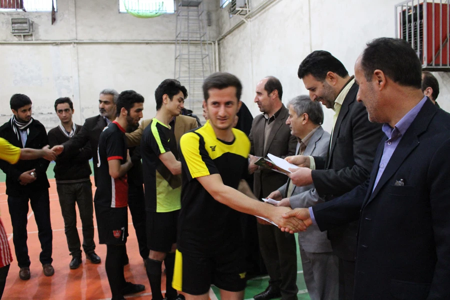 برگزاری مسابقه فوتسال در پردیس امام علی (ع) گیلان