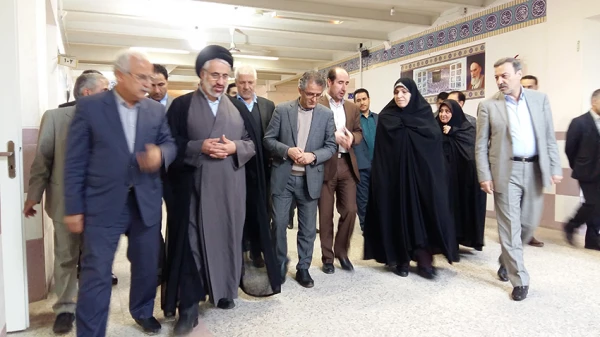 بازدید نمایندگان کمیسیون آموزش و تحقیقات مجلس و مدیر کل آموزش و پرورش استان گیلان از پردیس امام علی (ع)