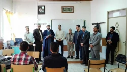 تجلیل از مقام شامخ معلم با حضور  مسئولین پردیس در کلاس استاد