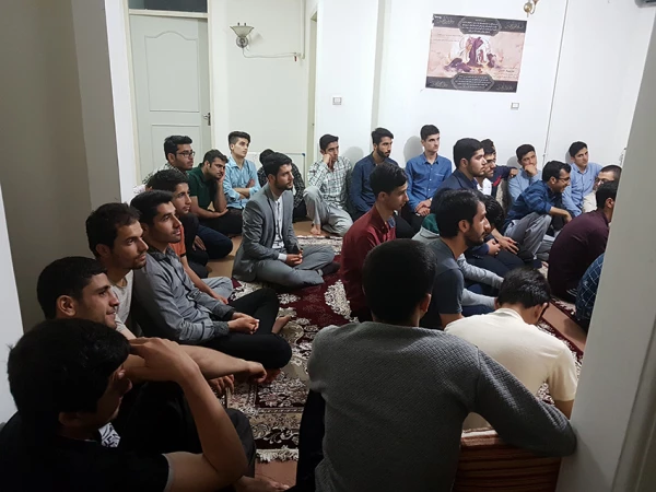 تجلیل از سرپرست یاران،نمایندگان خوابگاه و خوابگاه نمونه