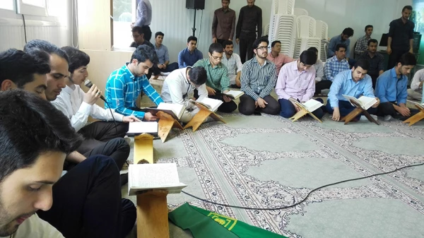 جلسه ختم قرآن کریم هر روز یک جزء