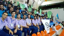 گلچین روزگار عجب خوش سلیقه است                     می چیند آن گلی که به عالم نمونه است