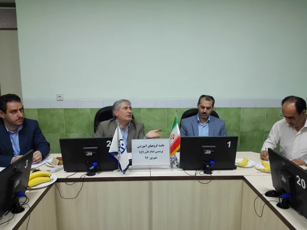 جلسه سرگروه های آموزشی پردیس امام علی (ع) گیلان