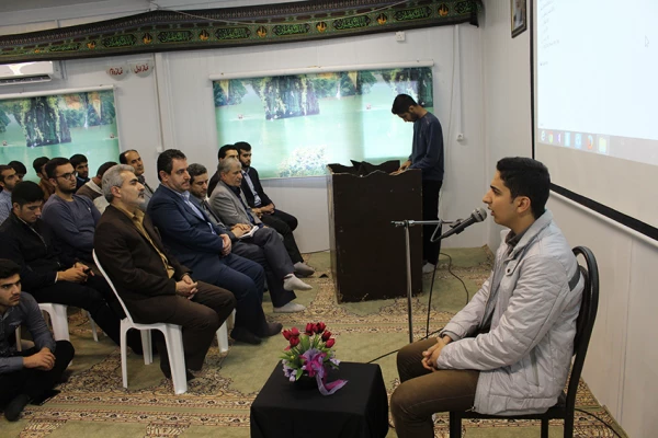 نشست صمیمی   رئیس هسته گزینش و معاونت پژوهش اداره کل آموزش و پرورش با دانشجومعلمان