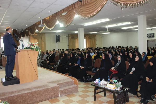 سخنرانی پرفسور کورش فتحی واجار گاه