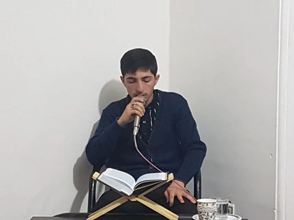 محفل اُنس با قرآن در سرای دانشجوئی