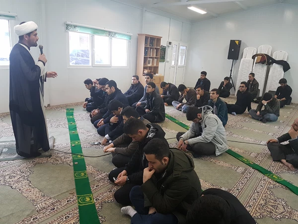 برگزاری مراسم فاطمیه در پردیس امام علی (ع)