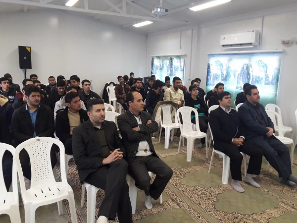 کارگاه آموزشی سواد رسانه ای