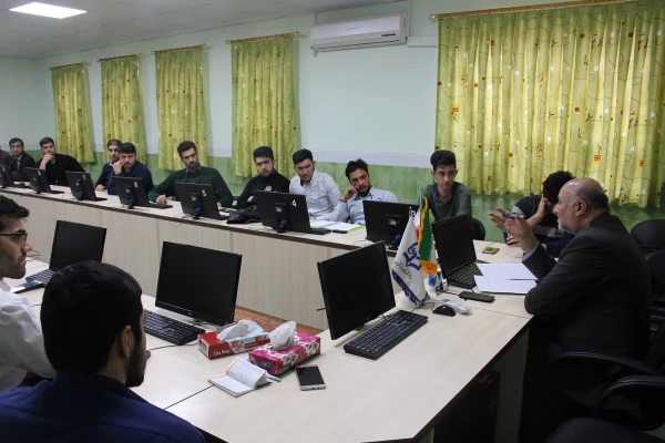 جلسه پرسش و پاسخ با حضور دکتر شکیبا از ارزیابی عملکرد سازمان مرکزی