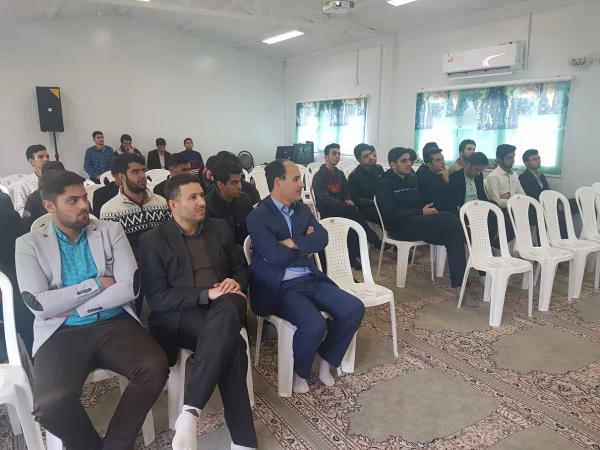 "همایش شاخص های جوان قرآنی"