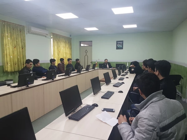 کارگاه روش شناسی انتقال مفاهیم تعلیم و تربیت از طریق شعر و ادبیات