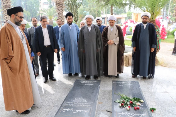 جلسه  تکریم و معارفه مسئولین دفتر نهاد رهبری دانشگاه فرهنگیان گیلان