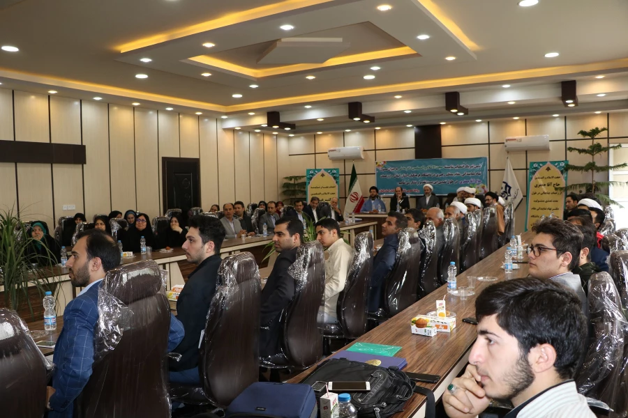 جلسه  تکریم و معارفه مسئولین دفتر نهاد رهبری دانشگاه فرهنگیان گیلان