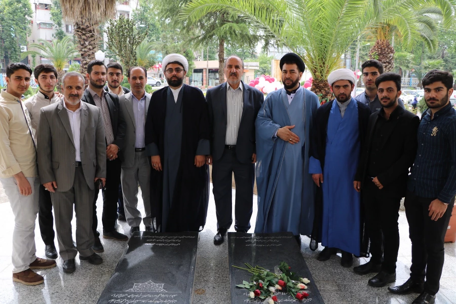 جلسه  تکریم و معارفه مسئولین دفتر نهاد رهبری دانشگاه فرهنگیان گیلان