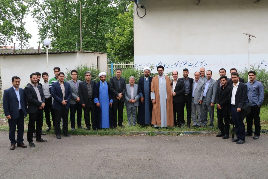 جلسه  تکریم و معارفه مسئولین دفتر نهاد رهبری دانشگاه فرهنگیان گیلان