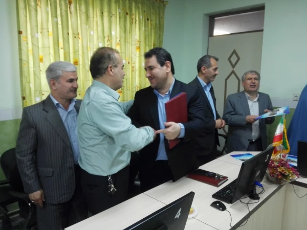 تجلیل از اساتید هیئت علمی و معاونت آموزشی سابق