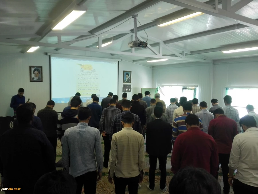 اقامه نماز با شکوه جماعت