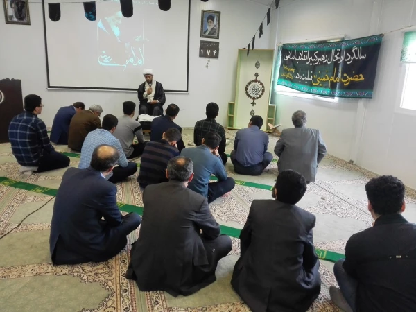 مراسم ارتحال امام راحل و عظیم الشان (ره)