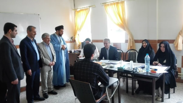 بازدید دکتر اعلائی رئیس پردیس امام علی (ع) از روند مصاحبه آزمون استخدامی  ماده 28