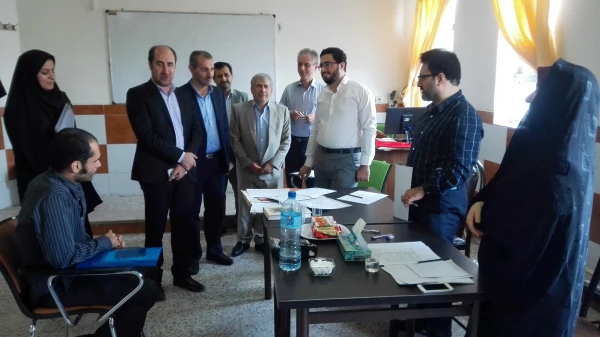 بازدید دکتر احدزاده مدیریت امور پردیس های استان از روند مصاحبه