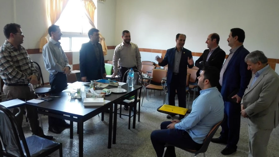 بازدید دکتر امجدی معاون پژوهشی اداره کل آموزش و پرورش گیلان از روند مصاحبه