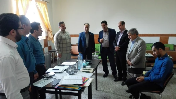 بازدید دکتر امجدی معاون پژوهشی اداره کل آموزش و پرورش گیلان از روند مصاحبه