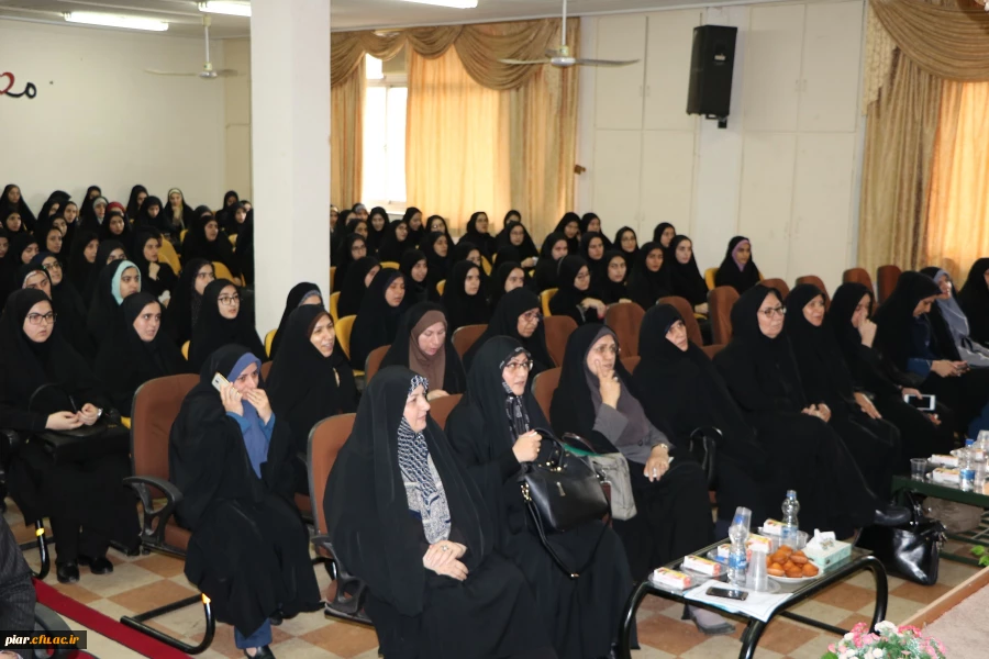 مراسم استقبال   ورود نومعلمان دانشگاه فرهنگیان