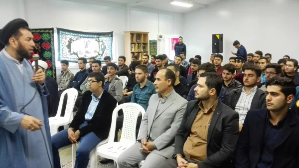 اولین نشست سبک زندگی  اسلامی دانشجوئی