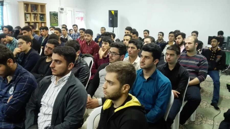 اولین نشست سبک زندگی  اسلامی دانشجوئی