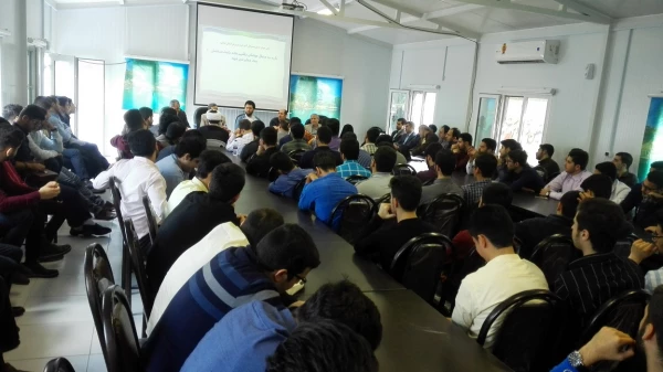 نشست توجیهی-آموزشی دانشجو معلمان جدید الورود