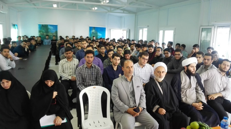 نشست توجیهی-آموزشی دانشجو معلمان جدید الورود