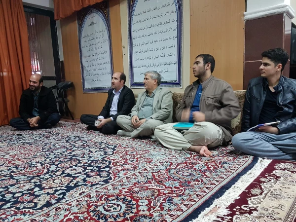 برگزاری شب شعر در سرای دانشجوئی