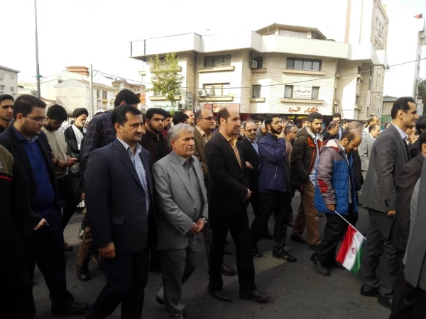 سیزده آبان روز تسخیر لانه جاسوسی آمریکا به دست دانشجویان پیرو خط امام و روز مبارزه با استکبار جهانی گرامی باد.