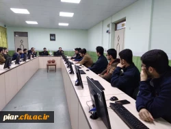 نشست صمیمی دکتر صدیقی با مسئولین و دانشجویان