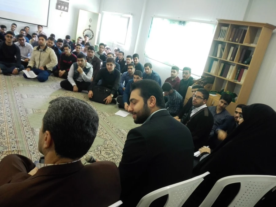 جلسه پرسش و پاسخ گزینش