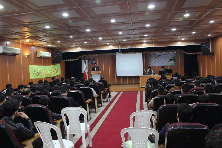 مراسم بزرگداشت روز دانشجو