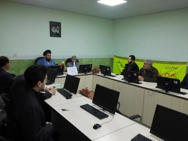 اخلاق کارمندی با محوریت تبیین ابعاد جریان فتنه و نفاق در مسیر انقلاب اسلامی