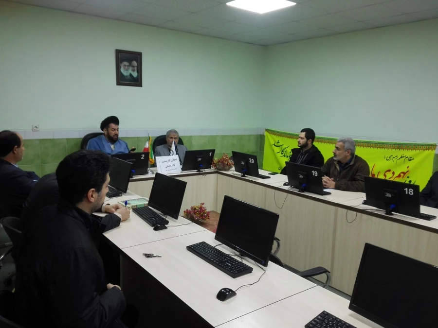 اخلاق کارمندی با محوریت تبیین ابعاد جریان فتنه و نفاق در مسیر انقلاب اسلامی