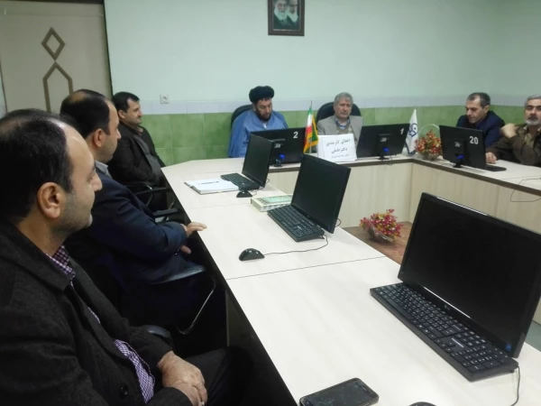 اخلاق کارمندی با سخنرانی حجت الاسلام دکتر عاملی