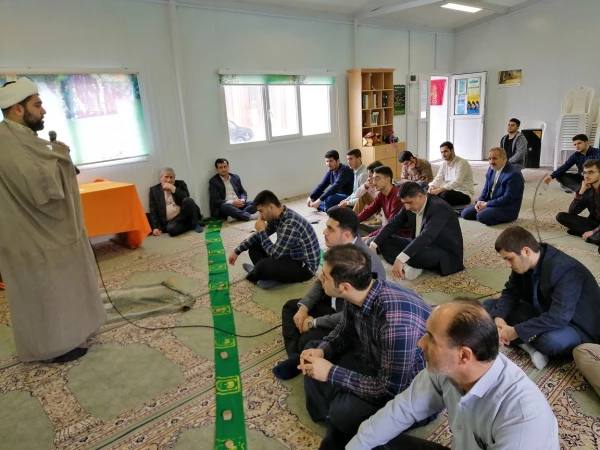 سخنرانی روز ولادت حضرت عباس (ع) و تجلیل از روز جانباز