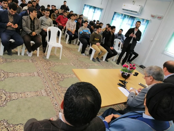 برگراری جلسه پرسش و پاسخ