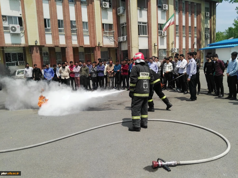 برگزاری کارگاه ایمنی و آتش نشانی