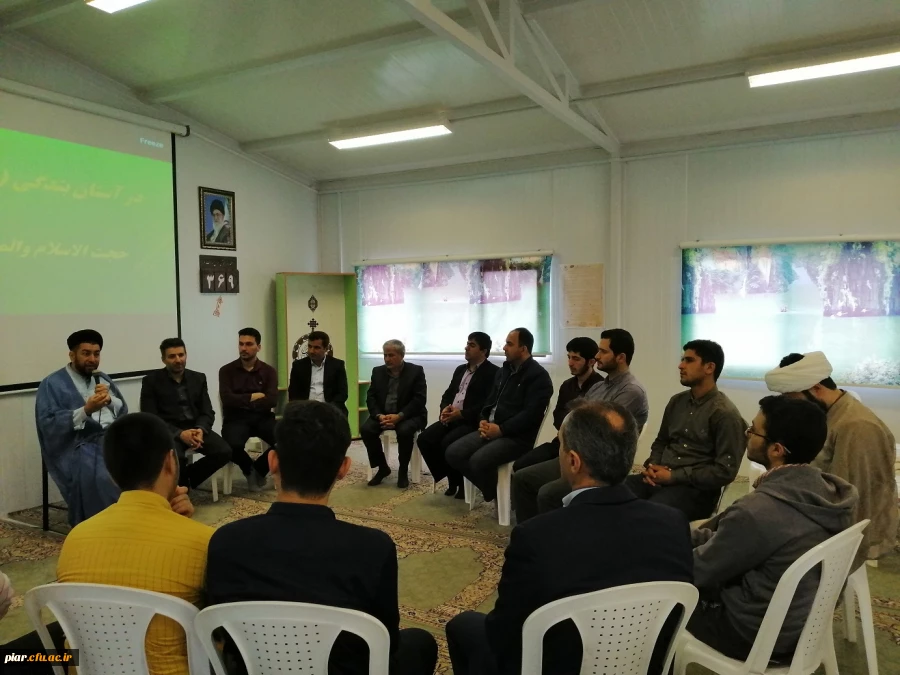 نشست در سایه بندگی(نماز و سبک زندگی)