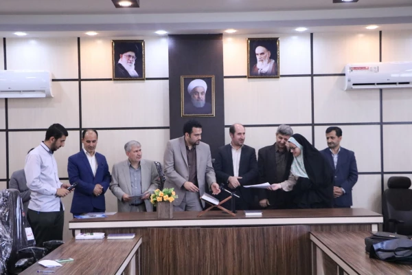 کارگاه آموزشی نشریه دانشجویی(چگونه ژورنالیسم شویم)